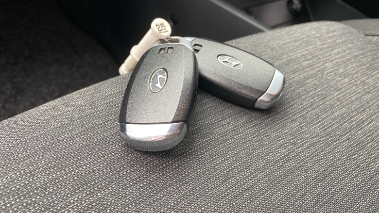 Hyundai KONA 100kW Premium 39kWh 5dr Auto Electric Hatchback